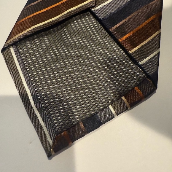 Valerio Garati Striped Men's Tie in Black, Brown, and Gray - Picture 5 of 5